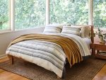 BED-Top_InyoOrganicDobby_DuvetCover_Undyed-Shadow_F_FA23_173853