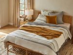 BED-Top_InyoOrganicDobby_DuvetCover_Undyed-Shadow_F_FA23_173853