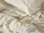 crinkledpercale_fittedsheet_b_sp21_10_a8519929-509a-4760-9467-3c331e028989