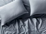 pdp_crinkledpercale_fittedsheet_undyedwindigomidgrey_b_sp21_3_48266b72-9317-4ce5-8f08-d1b28fee30d0