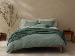 1023609_crinkled_percale_duvet_undyed_fa22_93861b66-9d99-4b3c-a6d4-56366d79f458